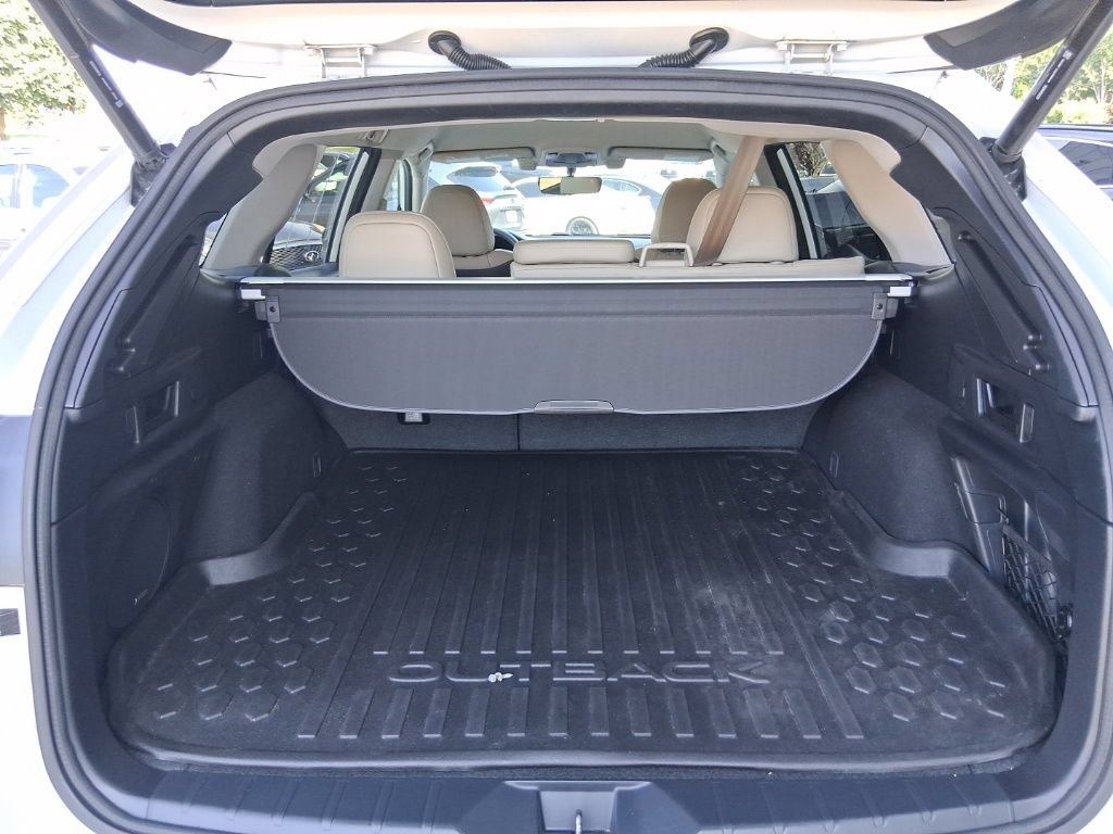 Used 2020 Subaru Outback Limited AWD/4WD image 31