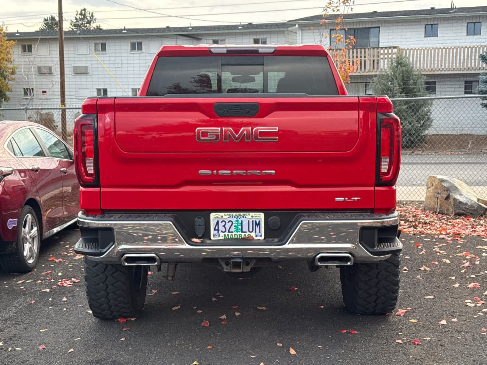 Used 2019 GMC Sierra 1500 SLT w/ SLT Premium Package AWD/4WD image 5