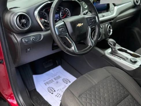 Used 2019 Chevrolet Blazer LT FWD image 10