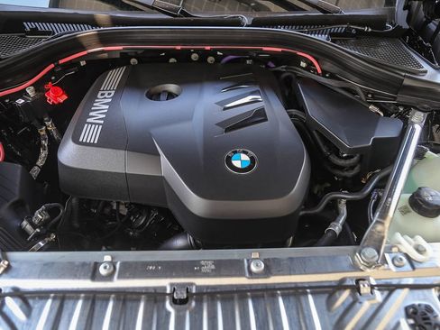 New 2026 BMW X3 xDrive30i w/ M Sport Package AWD/4WD image 24