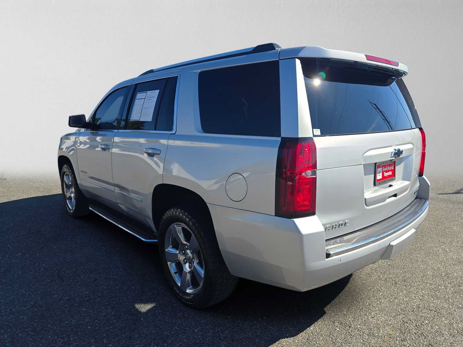Used 2018 Chevrolet Tahoe Premier AWD/4WD image 5