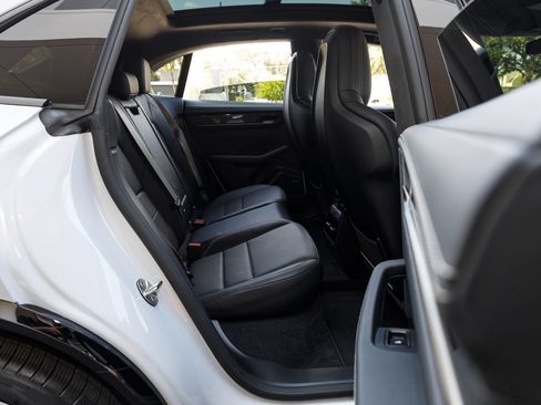 Used 2025 Porsche Macan Turbo Electric AWD/4WD image 42