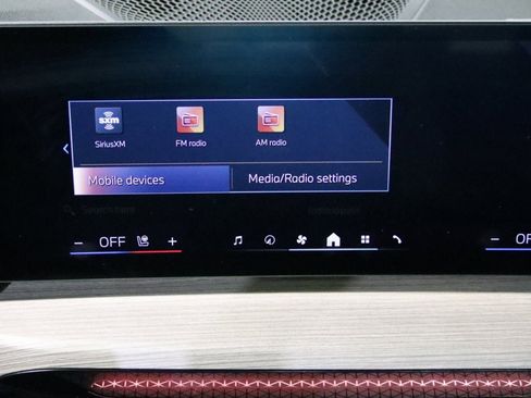 Used 2025 BMW 330i xDrive 330i xDrive image 46