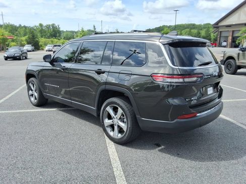 Used 2022 Jeep Grand Cherokee L Limited AWD/4WD image 7