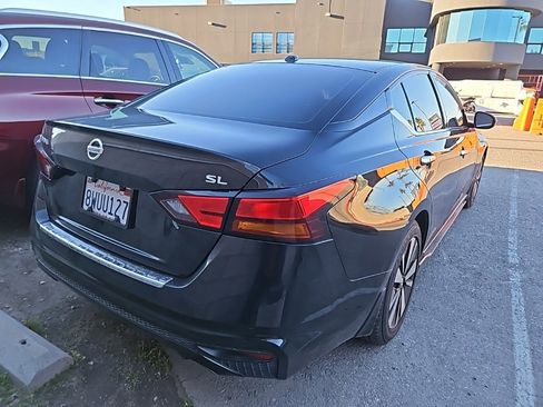 Used 2021 Nissan Altima 2.5 SL image 4
