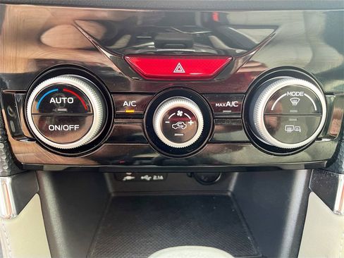 Used 2024 Subaru Forester Premium image 15