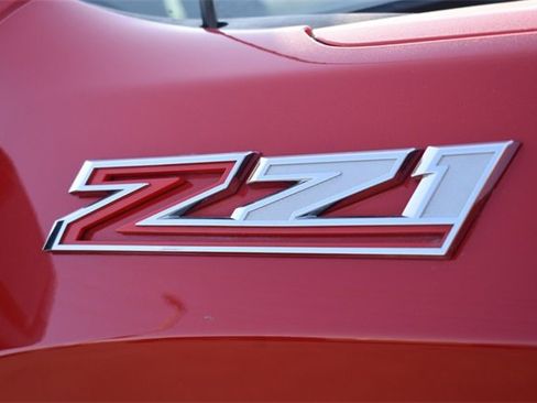 Used 2019 Chevrolet Silverado 1500 LT Trail Boss image 13