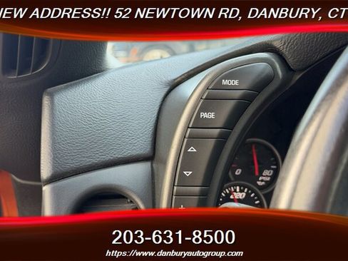 Used 2007 Chevrolet Corvette Convertible w/ Preferred Equipment Group RWD image 19