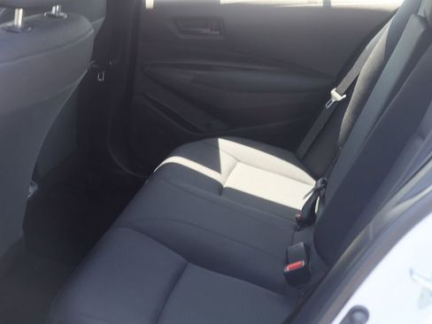Used 2025 Toyota Corolla LE FWD image 17