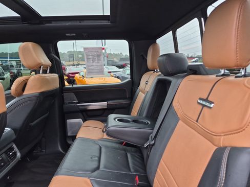 Used 2024 Ford F250 Platinum w/ Tremor Off-Road Package image 23