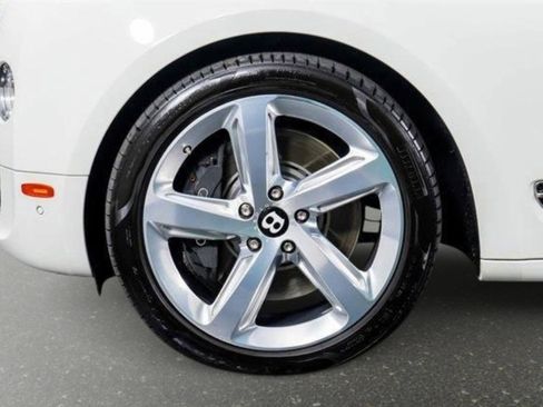 Used 2016 Bentley Mulsanne Speed image 19