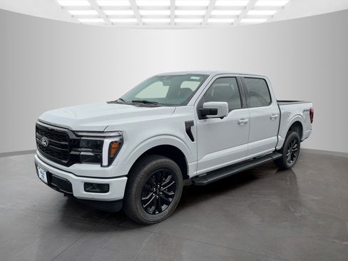 New 2026 Ford F150 Lariat w/ Equipment Group 502A High AWD/4WD image 7