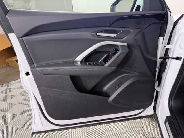 Certified 2025 Audi Q5 Premium w/ Convenience Package AWD/4WD image 20