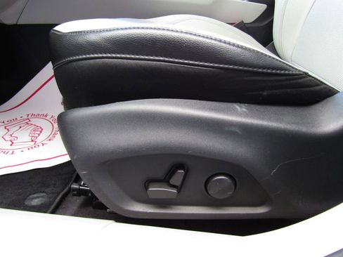 Used 2022 Jeep Compass Limited w/ Sun and Sound Group image 7