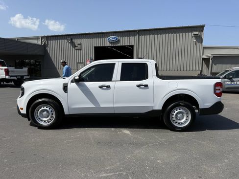 Used 2025 Ford Maverick XL FWD image 6