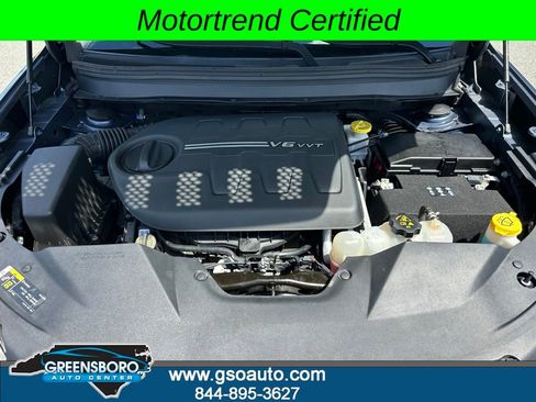 Used 2019 Jeep Cherokee Limited AWD/4WD image 38