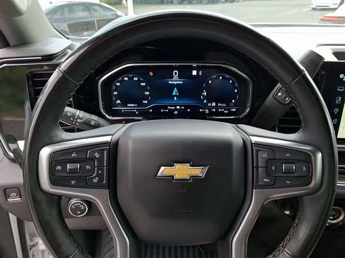 Used 2023 Chevrolet Silverado 1500 LT AWD/4WD image 20