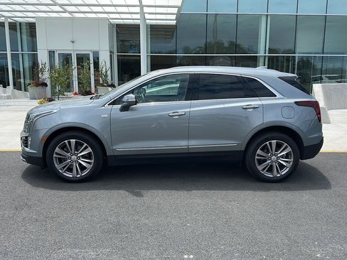 Used 2024 Cadillac XT5 Premium Luxury w/ Platinum Package AWD/4WD image 8