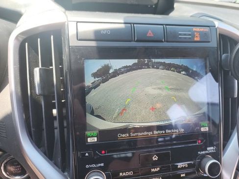 Used 2022 Subaru Ascent Premium w/ Convenience Package AWD/4WD image 14