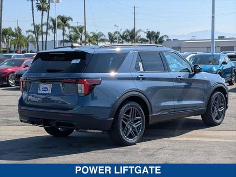 New 2026 Ford Explorer ST-Line image 5