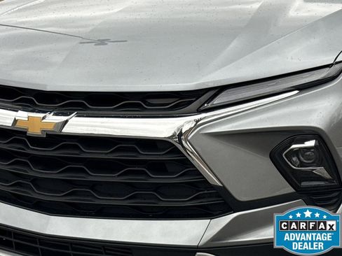 Used 2025 Chevrolet Blazer LT image 10