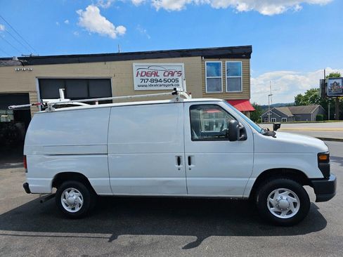 Used 2011 Ford E-150 and Econoline 150 w/ PWR Group image 2