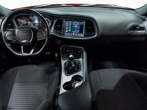 Used 2020 Dodge Challenger R/T Scat Pack image 21