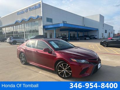 Used 2018 Toyota Camry SE