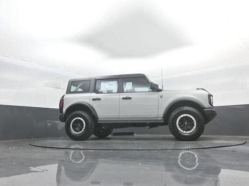 New 2026 Ford Bronco 4-Door w/ Sasquatch Package AWD/4WD image 28