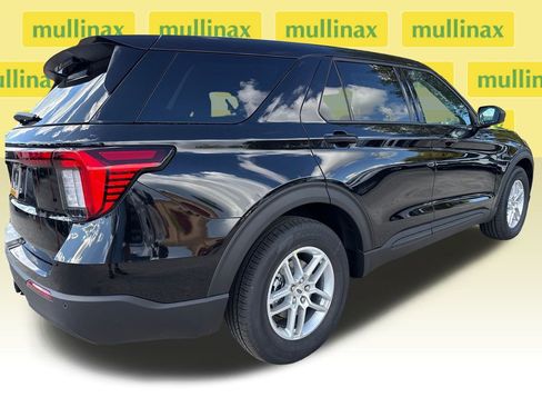 New 2026 Ford Explorer Active image 15
