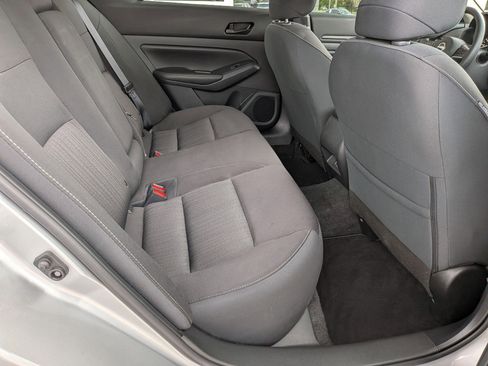 Used 2025 Nissan Altima 2.5 SV FWD image 21