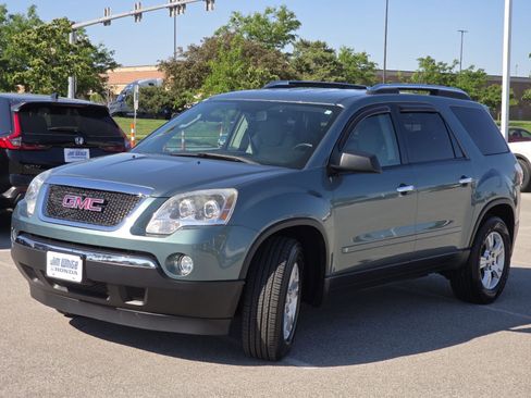 Used 2009 GMC Acadia SLE w/ Visibility Package FWD image 8