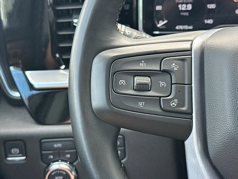 Used 2024 GMC Sierra 1500 SLT image 25