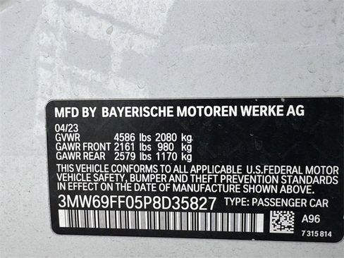 Used 2023 BMW 330i Sedan w/ Driving Assistance Package image 32