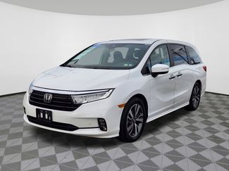 Certified 2022 Honda Odyssey Touring video 2