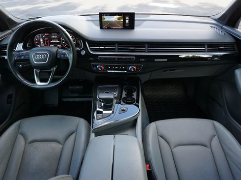 Used 2017 Audi Q7 3.0T Prestige w/ Prestige Package AWD/4WD image 24