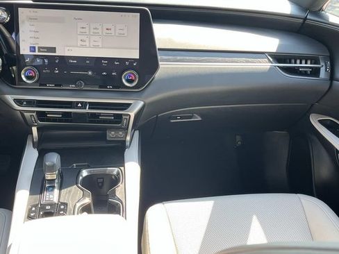 Used 2025 Lexus RX 350 Premium w/ Convenience Package AWD/4WD image 14