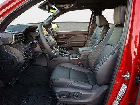 New 2026 Toyota Tacoma Limited AWD/4WD image 8