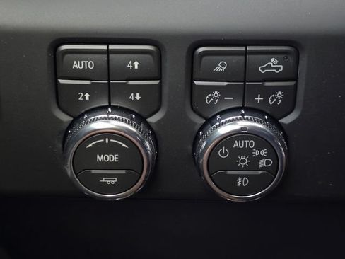 New 2026 GMC Sierra 1500 AT4 w/ AT4 Premium Package AWD/4WD image 22