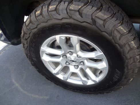 Used 2023 Chevrolet Silverado 1500 RST AWD/4WD image 22
