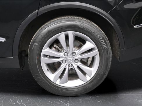 Certified 2024 Acura MDX SH-AWD image 11
