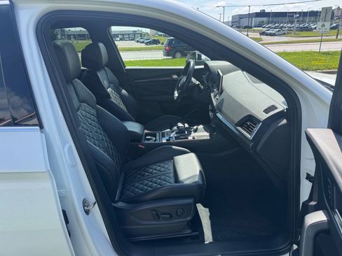 Used 2018 Audi SQ5 Prestige AWD/4WD image 14