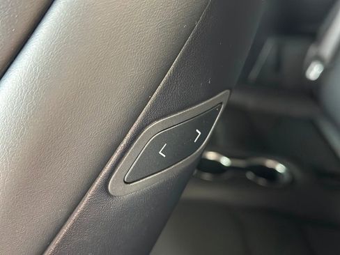 Used 2022 Tesla Model X Plaid image 26