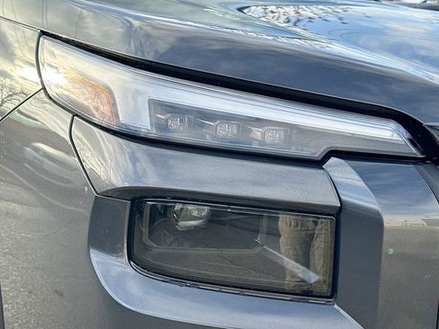 New 2026 Subaru Outback Limited AWD/4WD image 39