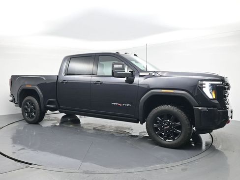New 2026 GMC Sierra 3500 AT4 w/ AT4 Premium Plus Package image 7