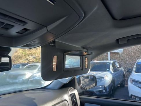 Used 2018 GMC Sierra 1500 Denali w/ Denali Ultimate Package image 17