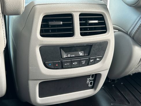 Used 2021 Honda Pilot Special Edition image 20
