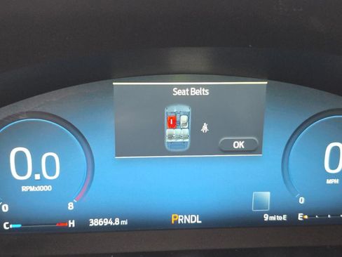 Used 2023 Ford Escape Platinum w/ Premium Technology Package AWD/4WD image 4
