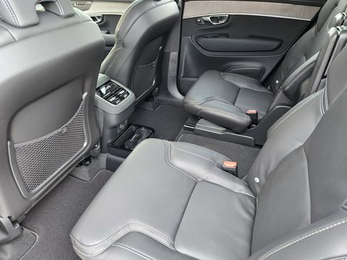 New 2026 Volvo XC90 B6 Ultra w/ Protection Package Premier image 35