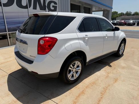 Used 2014 Chevrolet Equinox LS FWD image 3